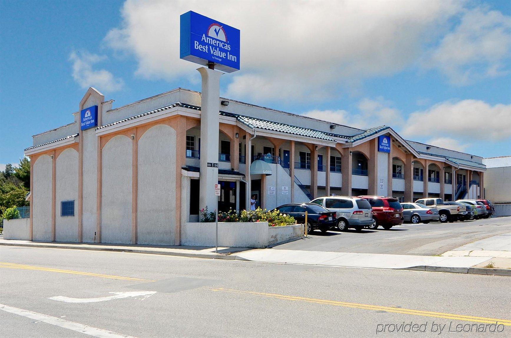Americas Best Value Inn Corona Exterior photo