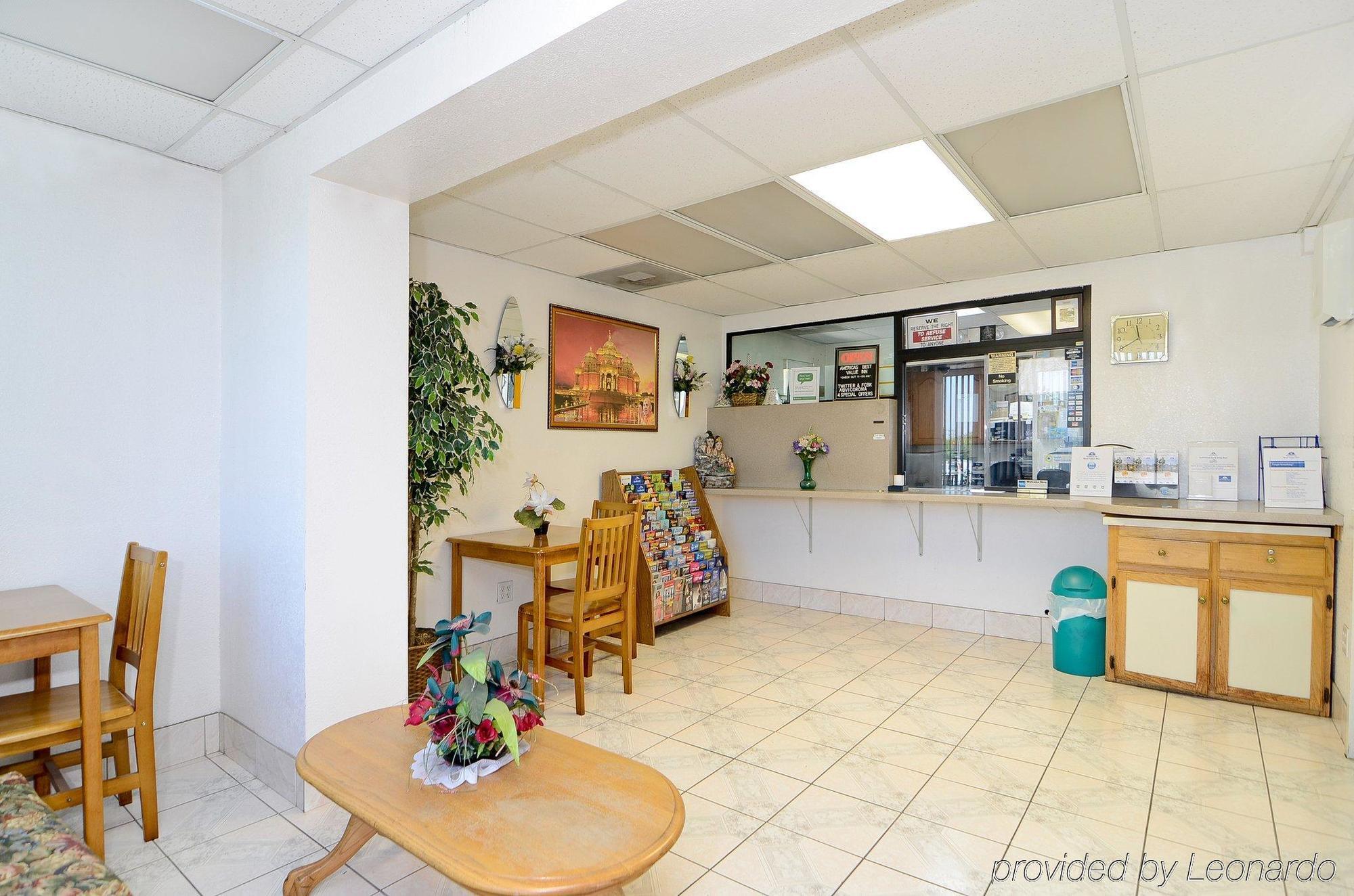 Americas Best Value Inn Corona Interior photo