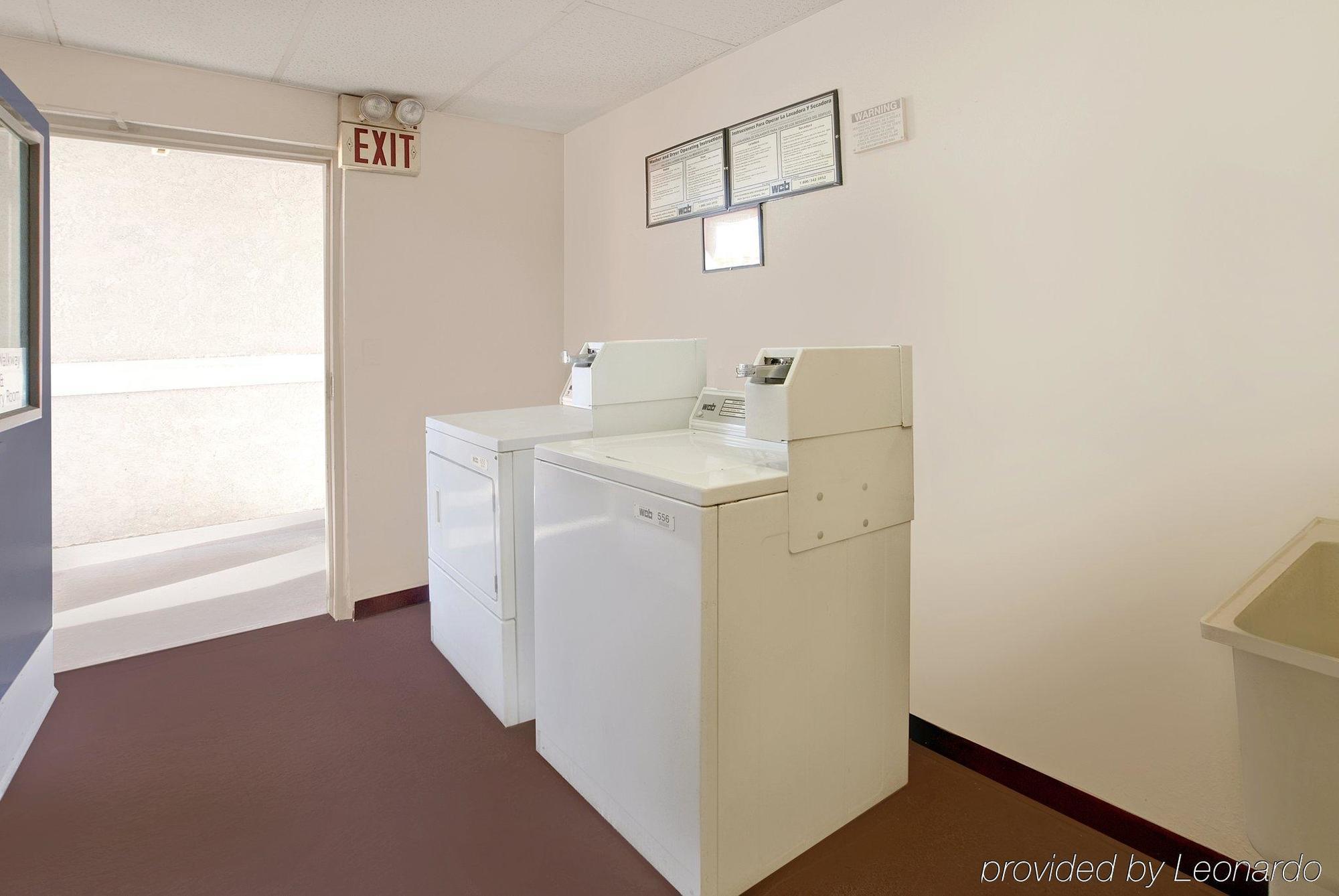 Americas Best Value Inn Corona Facilities photo