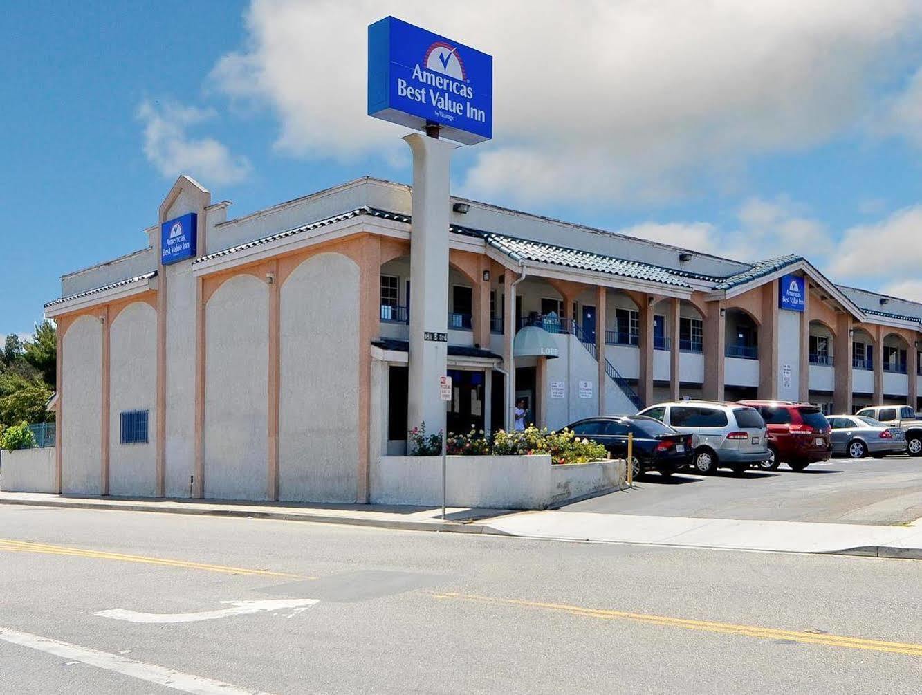 Americas Best Value Inn Corona Exterior photo
